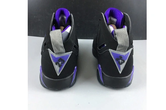 7 AIR BUCKS 304775-053 RETRO 304775-053 ALLEN RAY JORDAN 0613